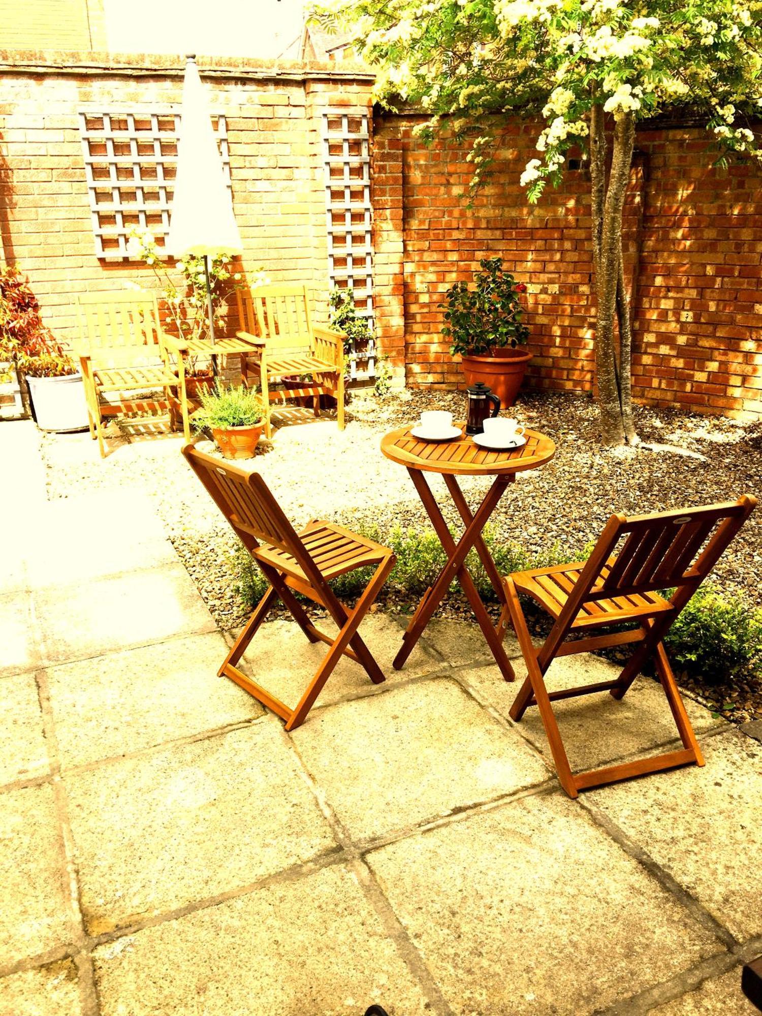 The Little House Villa Yeovil Exterior photo
